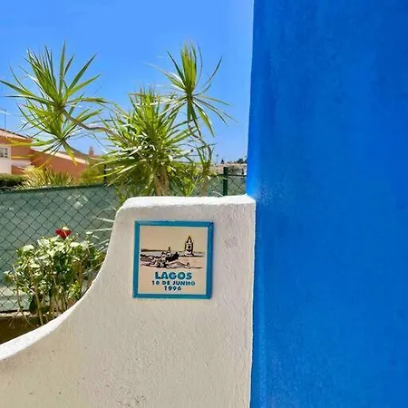 Ocean Breeze & Sea Salt Апартаменты